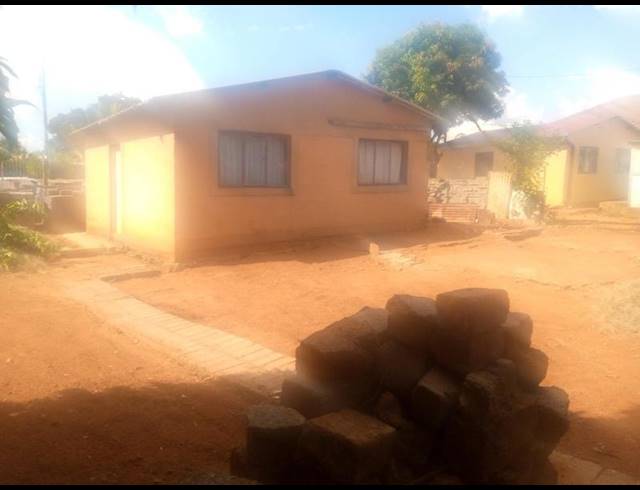 2 BEDROOM HOUSE FOR SALE IN SOSHANGUVE SOUTH